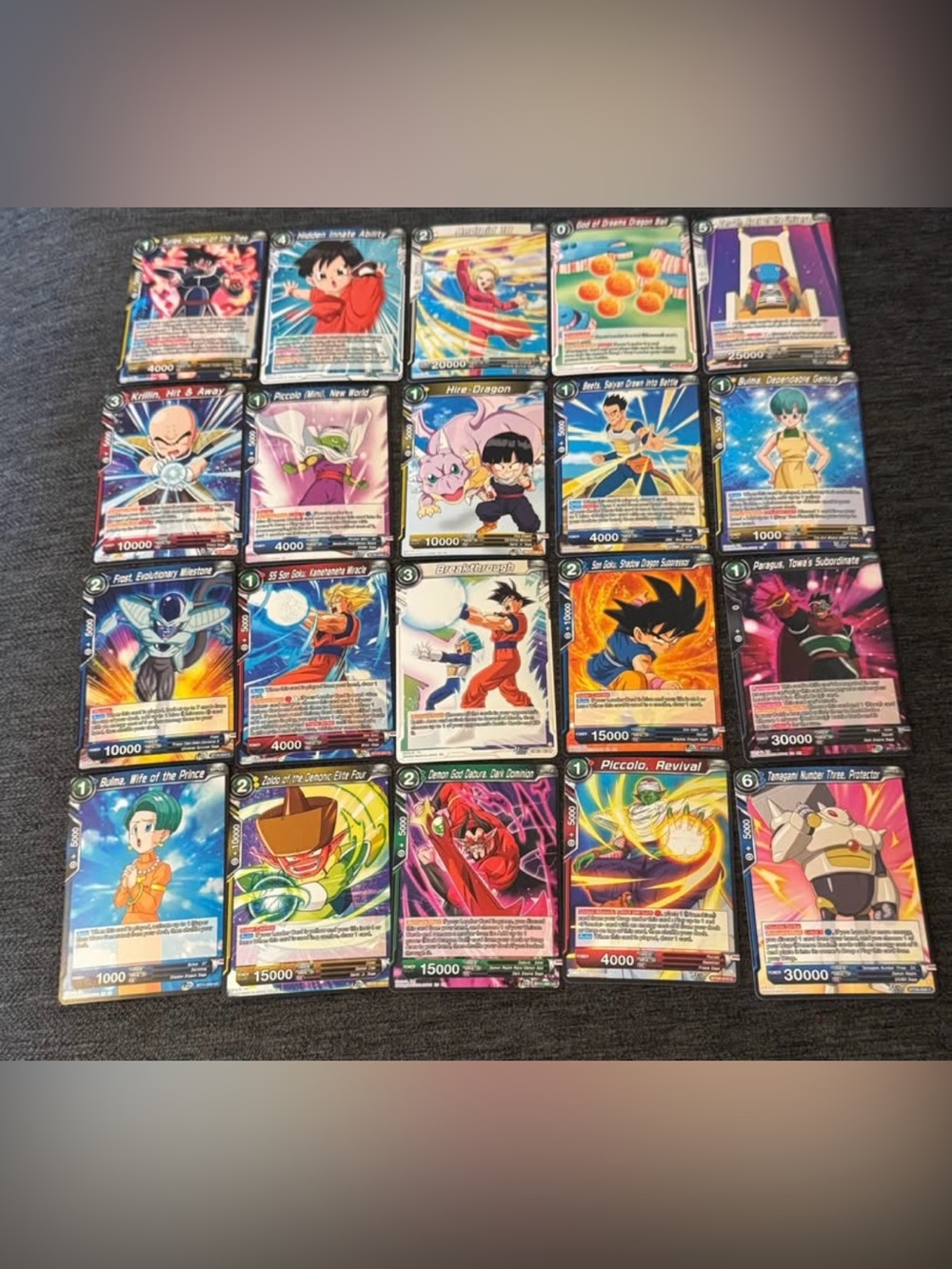 (13) 75 Dragon ball cards in perfect condition
